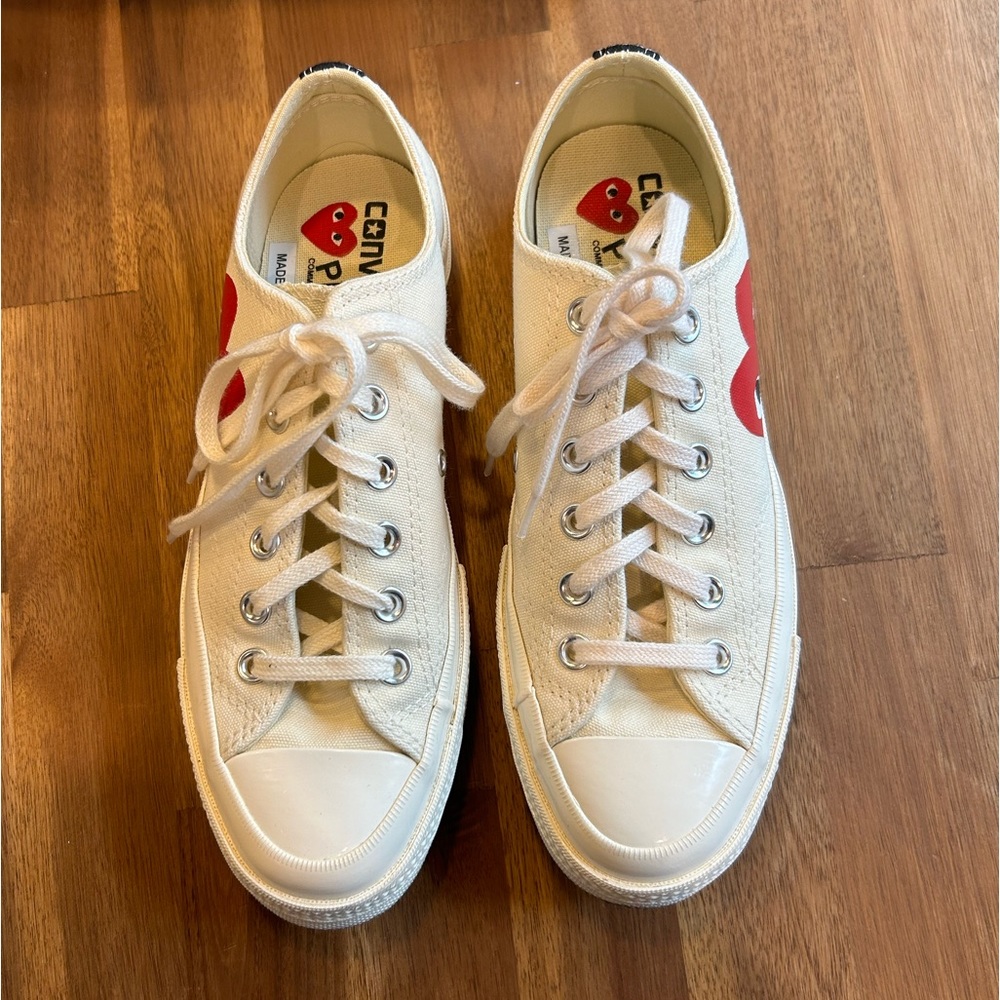 Commes des Garcons Converse (Chuck Taylor low top)